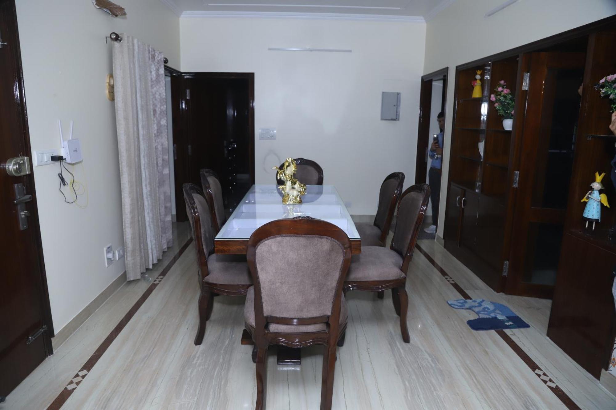 Divine India Service Apartment 3Bhk,B57 Sarita Vihar,Apollo Neu-Delhi Exterior foto
