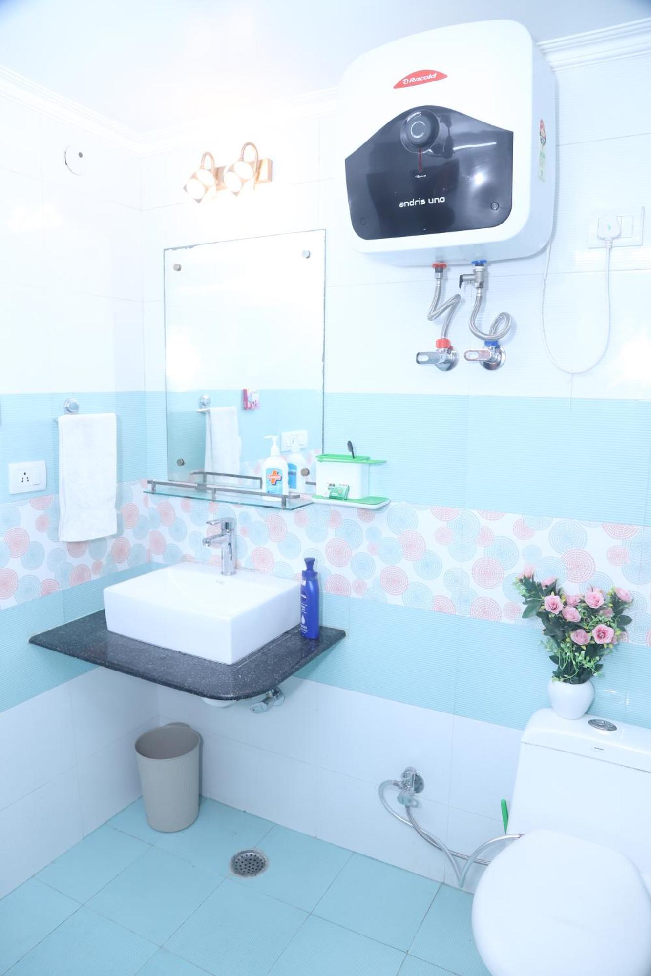Divine India Service Apartment 3Bhk,B57 Sarita Vihar,Apollo Neu-Delhi Exterior foto