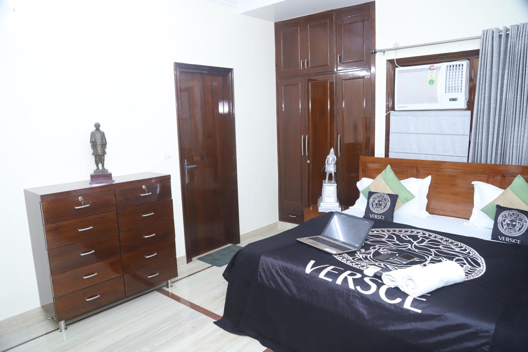 Divine India Service Apartment 3Bhk,B57 Sarita Vihar,Apollo Neu-Delhi Exterior foto